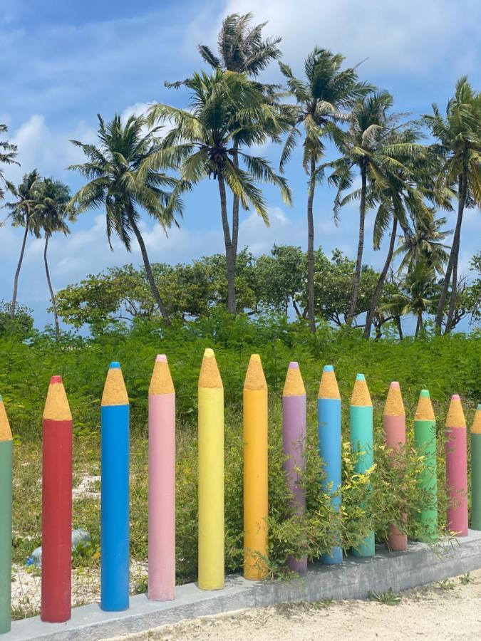 Lea Spa Hotel Maafushi Bagian luar foto