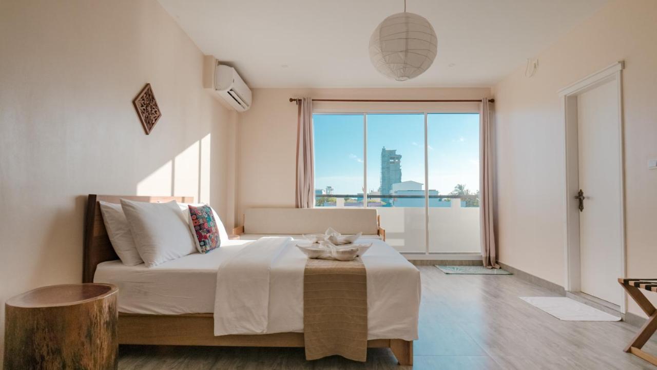 Lea Spa Hotel Maafushi Bagian luar foto