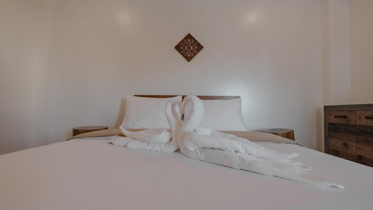 Lea Spa Hotel Maafushi Bagian luar foto